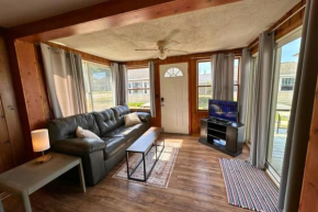 One bedroom cottage on the beach